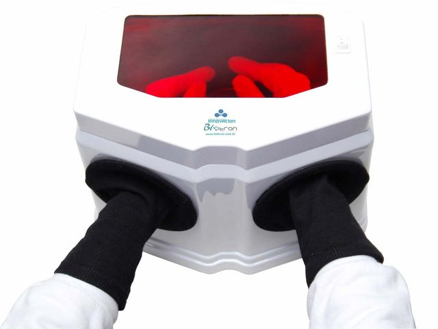 Câmara de Revelação Odontológica Innovation - Biotron Câmara de Revelação Odontológica Innovation - Biotron