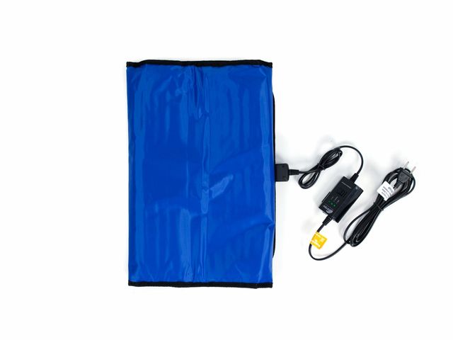 Manta Térmica Termotek - 50x100cm - Azul - Estek Manta Térmica Termotek - 50x100cm - Azul - Estek