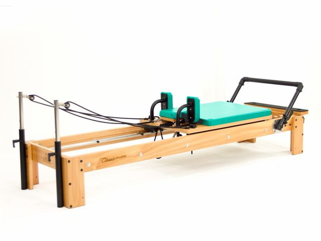 Estofamento Reformer com Plataforma de Extensão - Linha Classic - Arktus Estofamento Reformer com Plataforma de Extensão - Linha Classic - Arktus