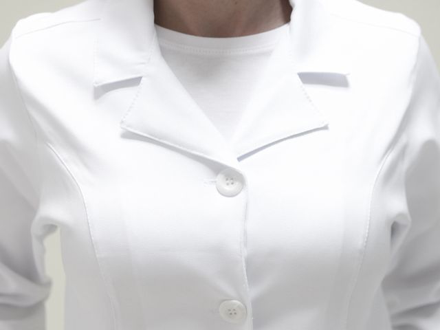 Jaleco Feminino Gola Sport - Com ou Sem Bordado - Manga Longa - Toque Branco Jaleco Feminino Gola Sport - Com ou Sem Bordado - Manga Longa - Toque Branco
