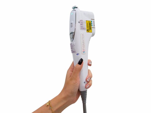 Herus HIFU Fismatek - Ultrassom Microfocado para Lifting não Cirúrgico - 3 cartuchos Herus HIFU Fismatek - Ultrassom Microfocado para Lifting não Cirúrgico - 3 cartuchos