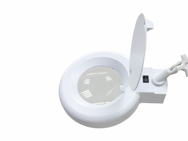 Suporte Pedestal para Lupa - com Rodízios - Arktus