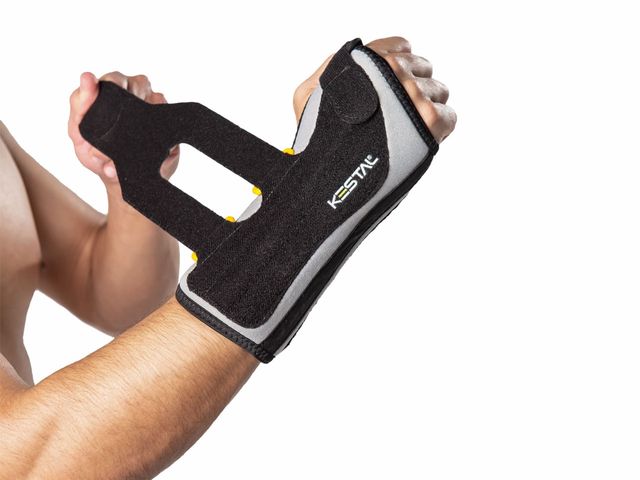 Munhequeira Sensi Wrist – com Tala – Cinza – Direita – Kestal Munhequeira Sensi Wrist – com Tala – Cinza – Direita – Kestal