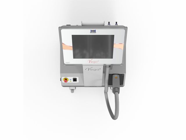 Vega Ibramed - Laser para Epilação com Aplicador Diodo 810nm Vega Ibramed - Laser para Epilação com Aplicador Diodo 810nm