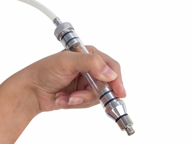 Libera Slim Cecbra - Equipamento de Vacuoterapia, Peeling de Diamante e Bronzeamento - OUTLET *Enquanto durarem os estoques
