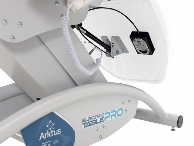 Poltrona Elétrica Bilateral - para Estética - Arktus Poltrona Elétrica Bilateral - para Estética - Arktus