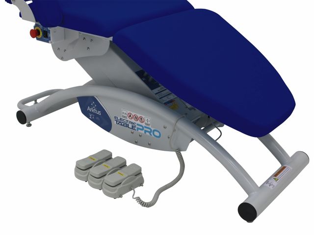 Poltrona Elétrica Bilateral com 3 Motores e Espuma Injetada - para Estética – Arktus Poltrona Elétrica Bilateral com 3 Motores e Espuma Injetada - para Estética – Arktus