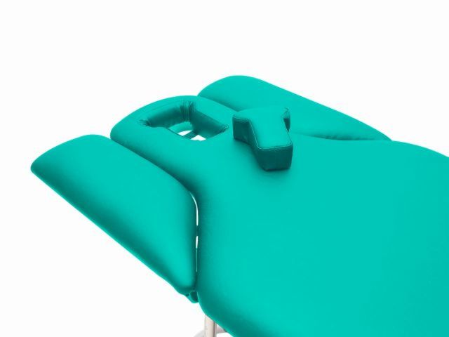 Maca Elétrica com Orifício para o Rosto e Regulagem de Braços - Preta - Arktus Maca Elétrica com Orifício para o Rosto e Regulagem de Braços - Preta - Arktus