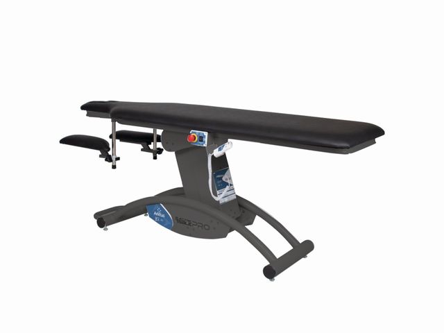 Maca Elétrica com Orifício para o Rosto e Regulagem de Braços - Preta - Arktus Maca Elétrica com Orifício para o Rosto e Regulagem de Braços - Preta - Arktus